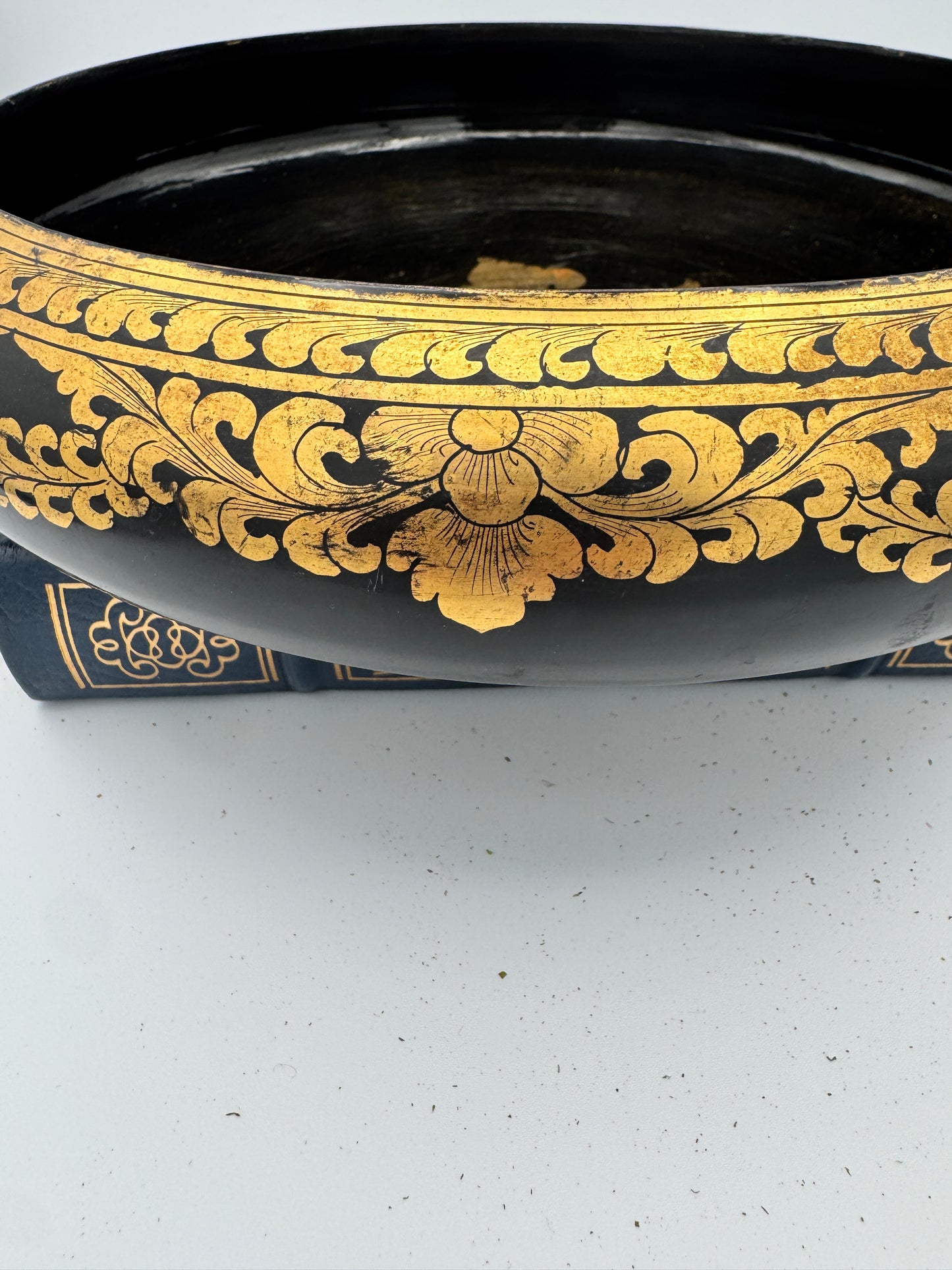 Burmese Black Lacquer Bowl with Chinthe Motif - Hand-Painted Gold Asian Art