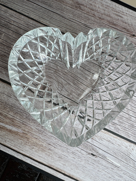 Vintage Pressed Glass Heart Dish – Diamond Cut Pattern | Decorative Catchall or Candy Bowl