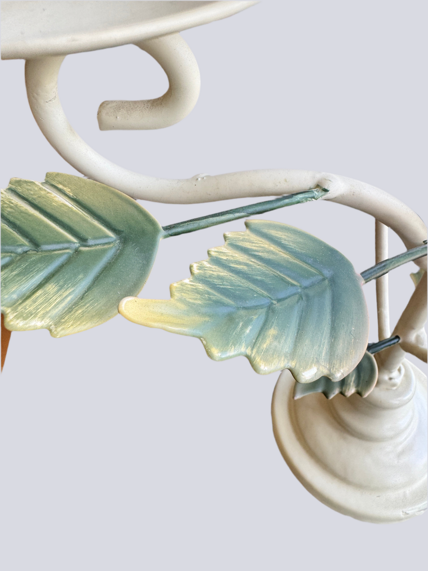 Hand-painted Italian Toleware Floral Candlestick – Vintage White Metal Roses & Leaves