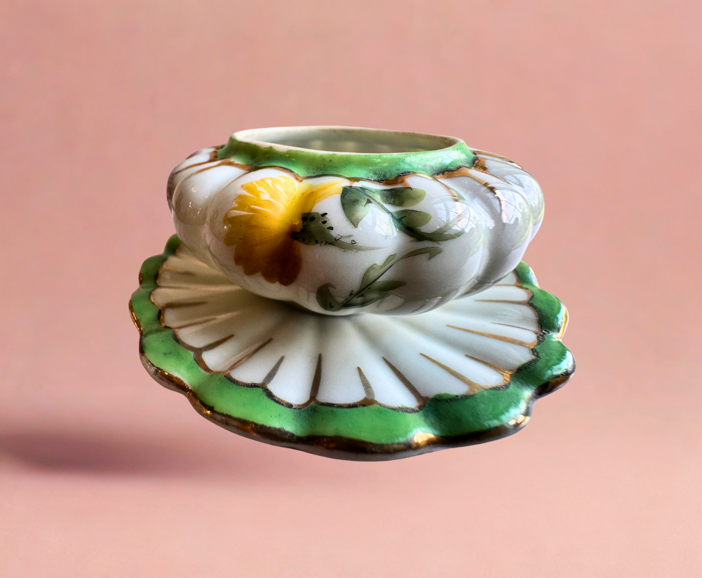 Vintage Hand-Painted Porcelain Finger Bowl with Attached Underplate – Floral Vanity Dish
