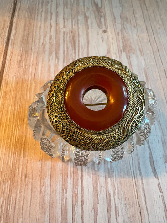 Vintage Filigree Brooch with Faux Carnelian Center – China Export