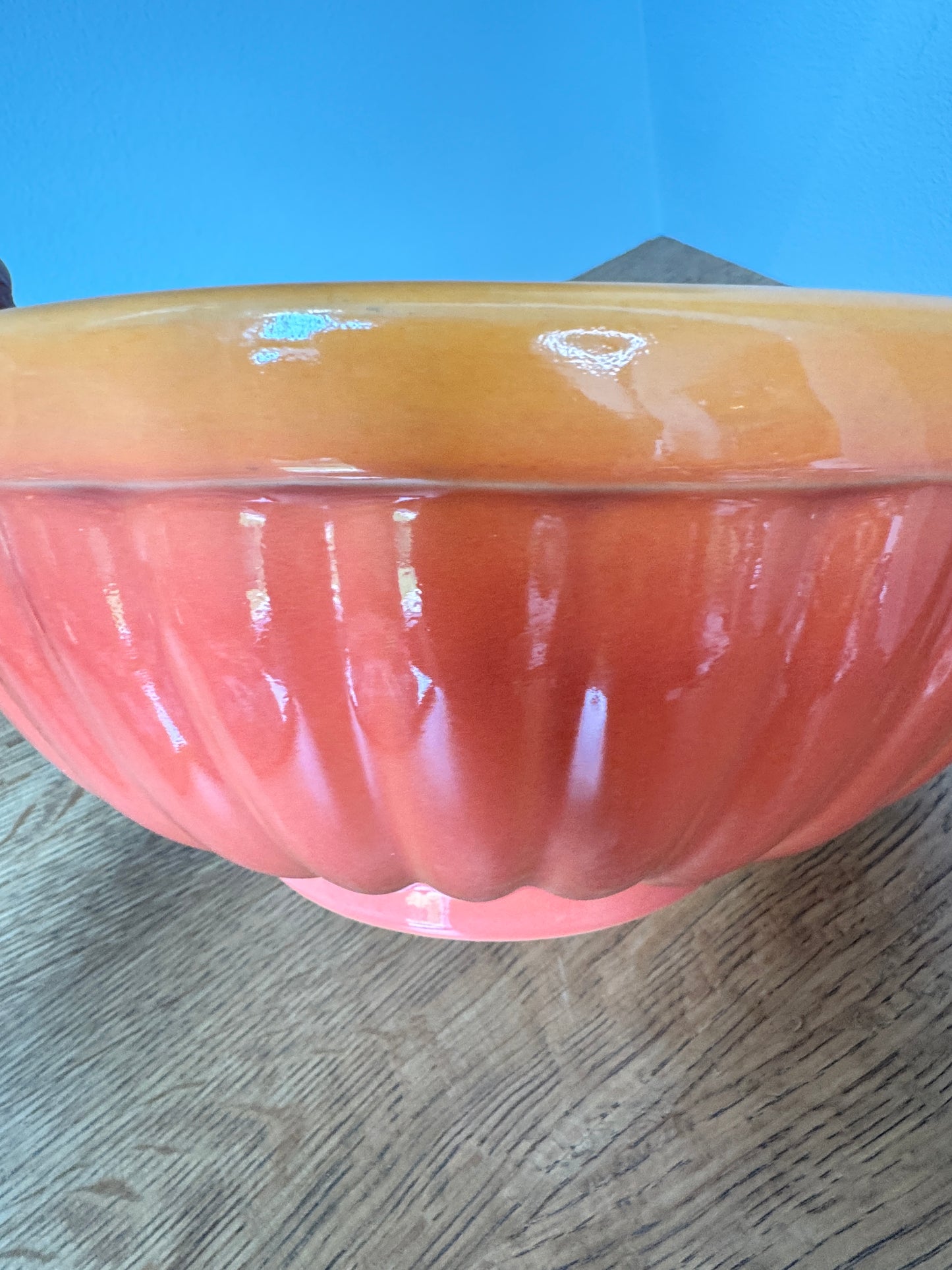 Vintage Haeger Fluted Ceramic Bowl – Orange Glaze – USA Pottery – Mid-Century Modern