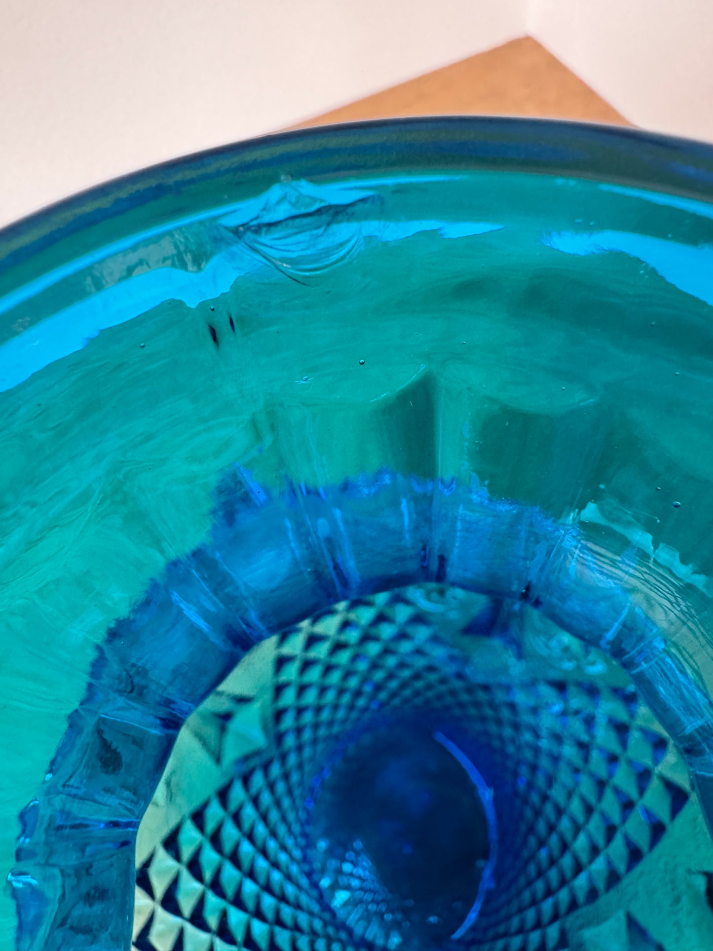 Empoli Italian Blue Glass Diamond Vase – 10” Tall