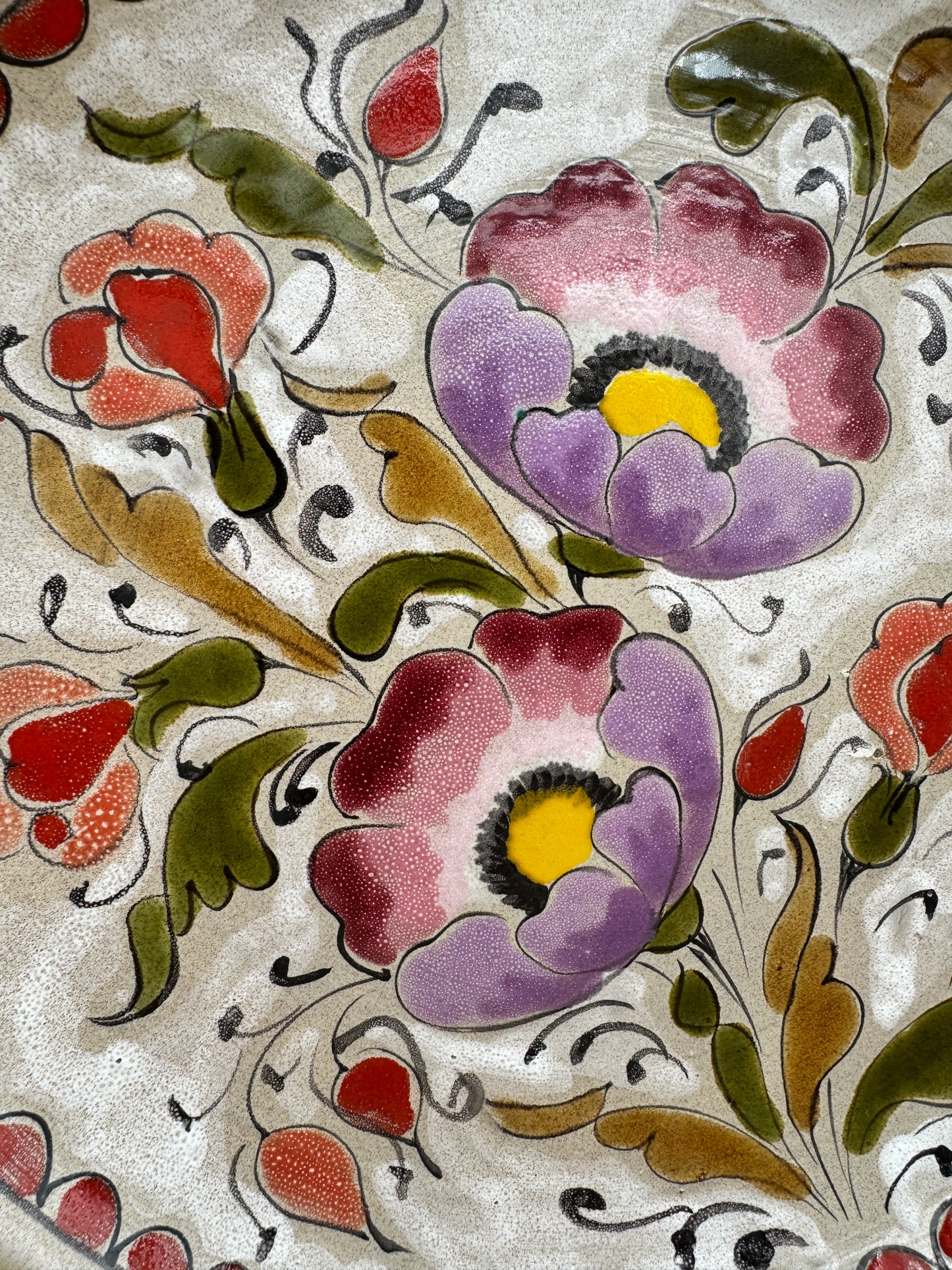 Elio Schiavon Italian Ceramic Plate – Hand-Painted Floral, Mid-Century Studio Pottery
