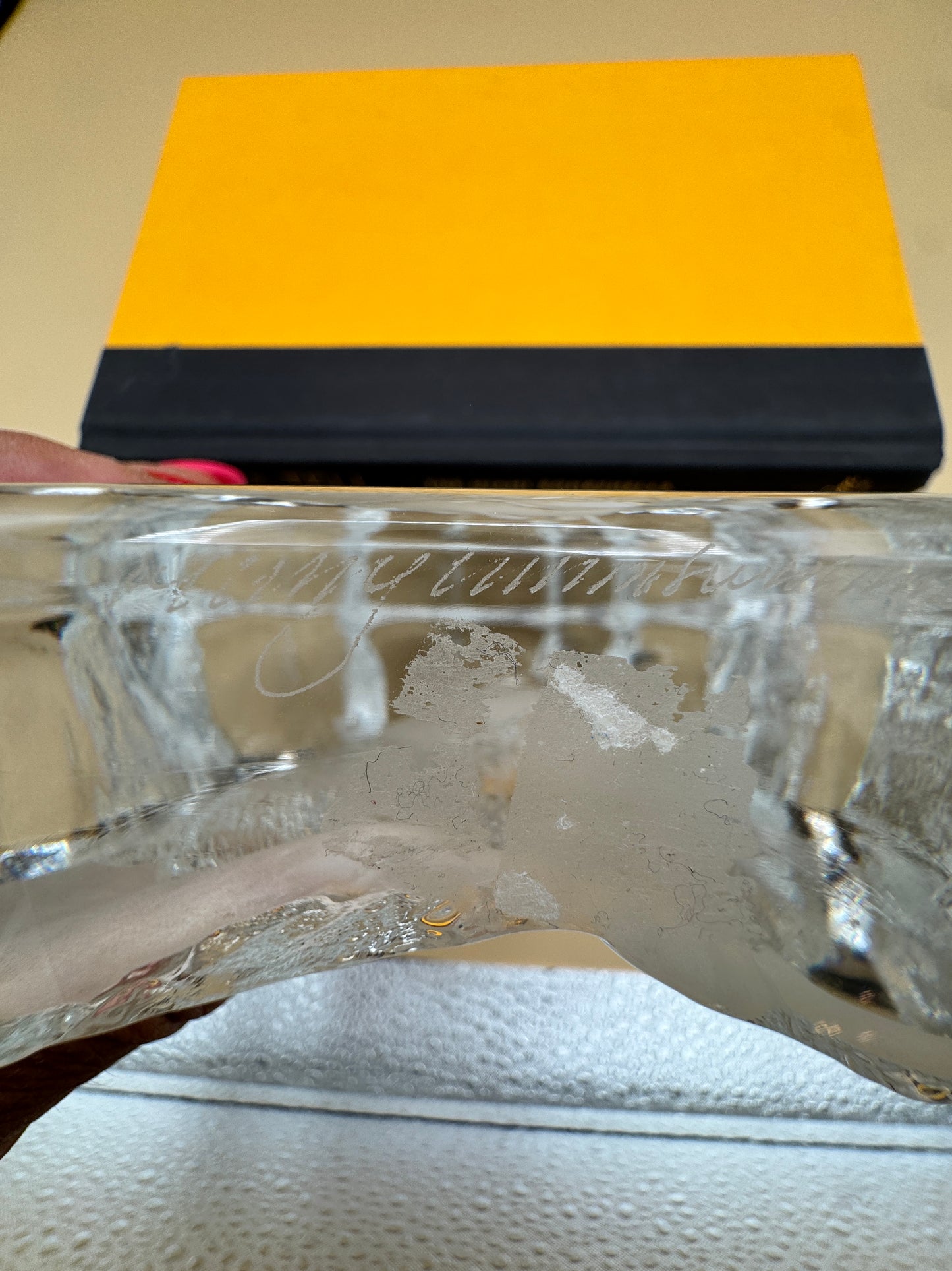 Mats Jonasson crystal lion statute
