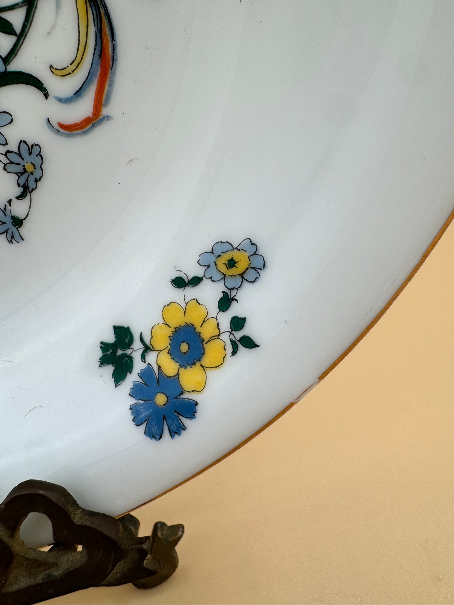 Gebrüder Benedikt Porcelain Bowl – Bird & Floral Design, Czechoslovakia, 8.5”