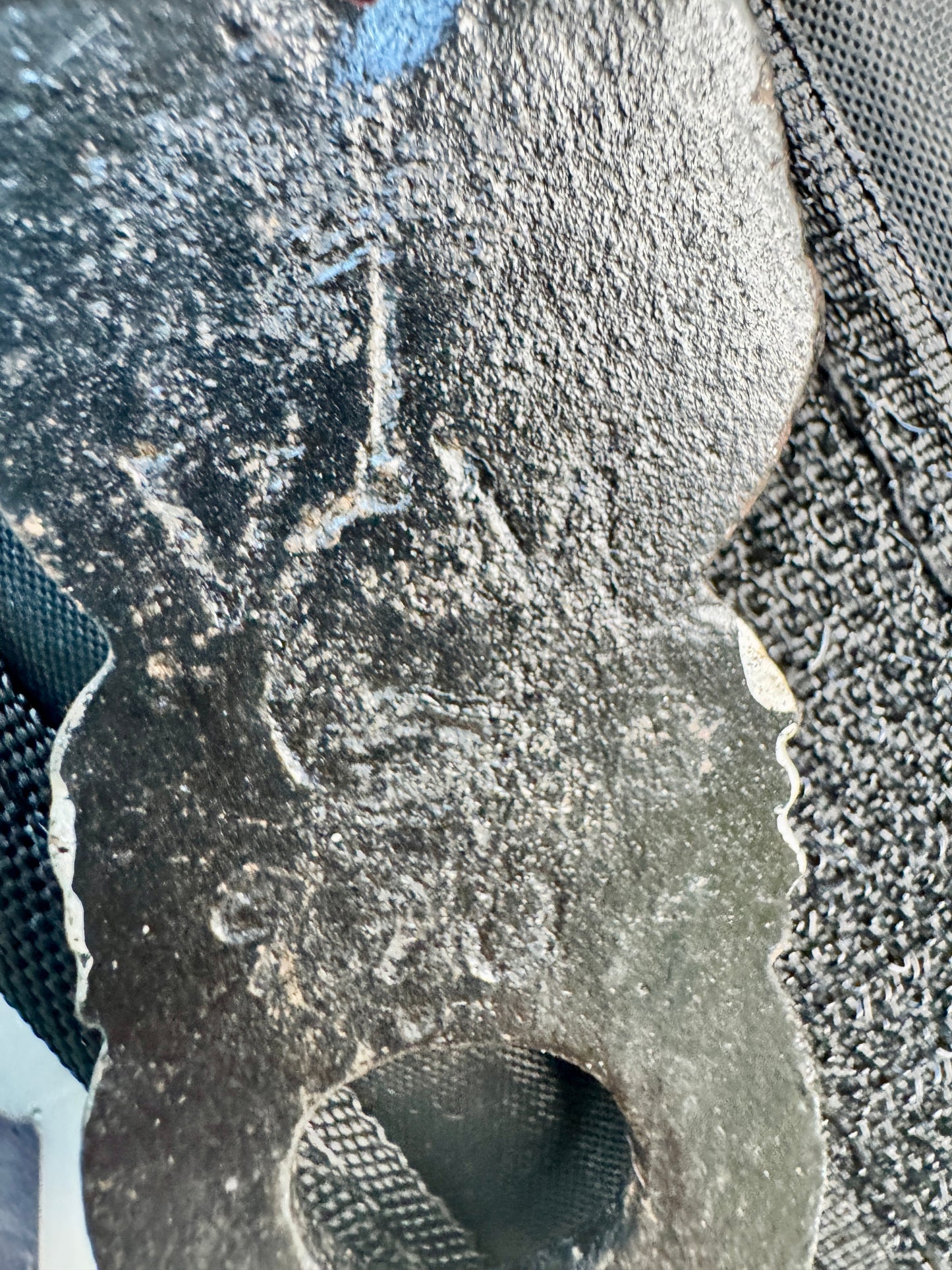 Vintage Virginia Metalcrafters Cast Iron Trivet – Marked VM 910