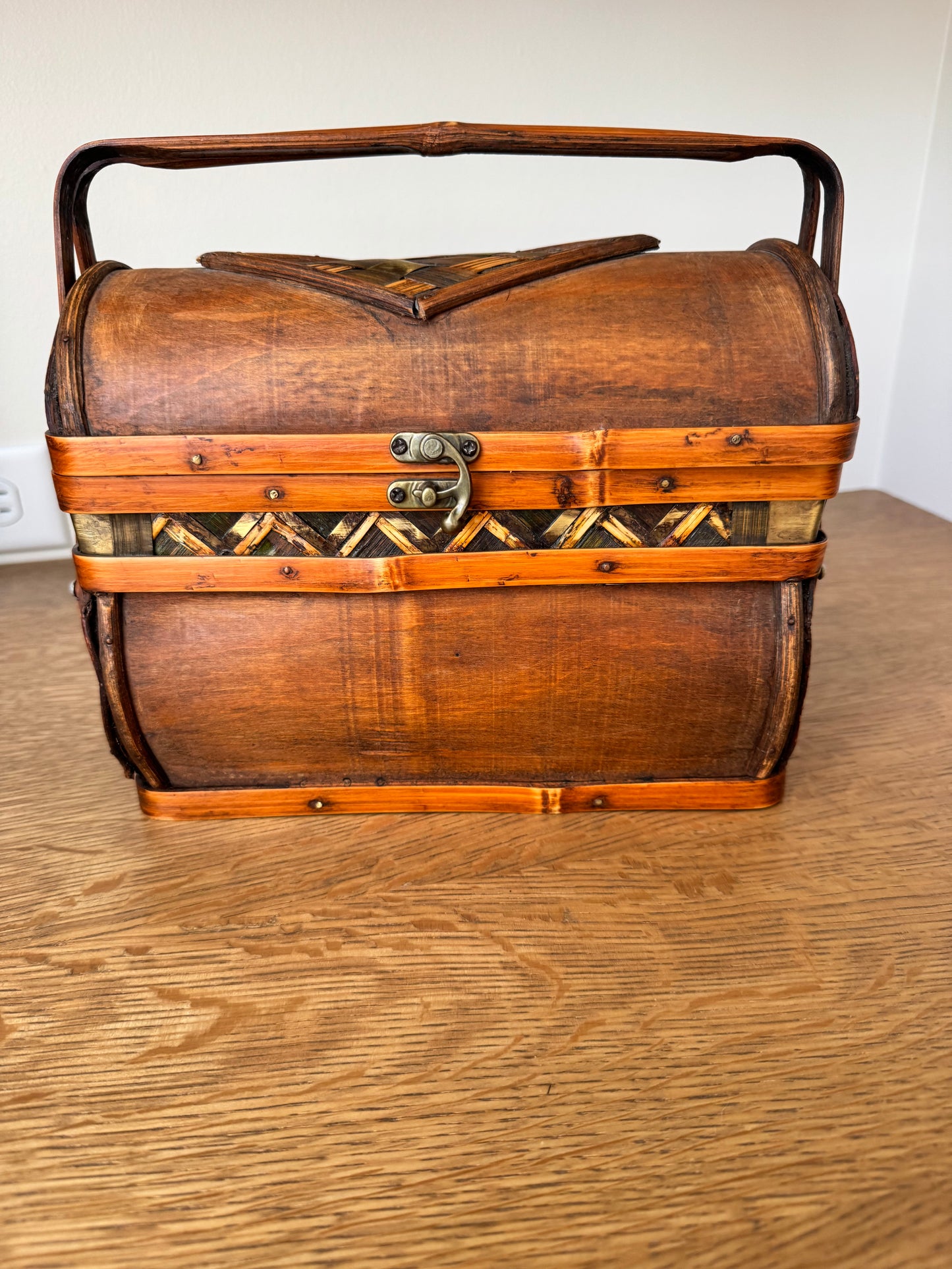 Vintage Lidded Wood Box with Brass Clasp & Inlaid Design