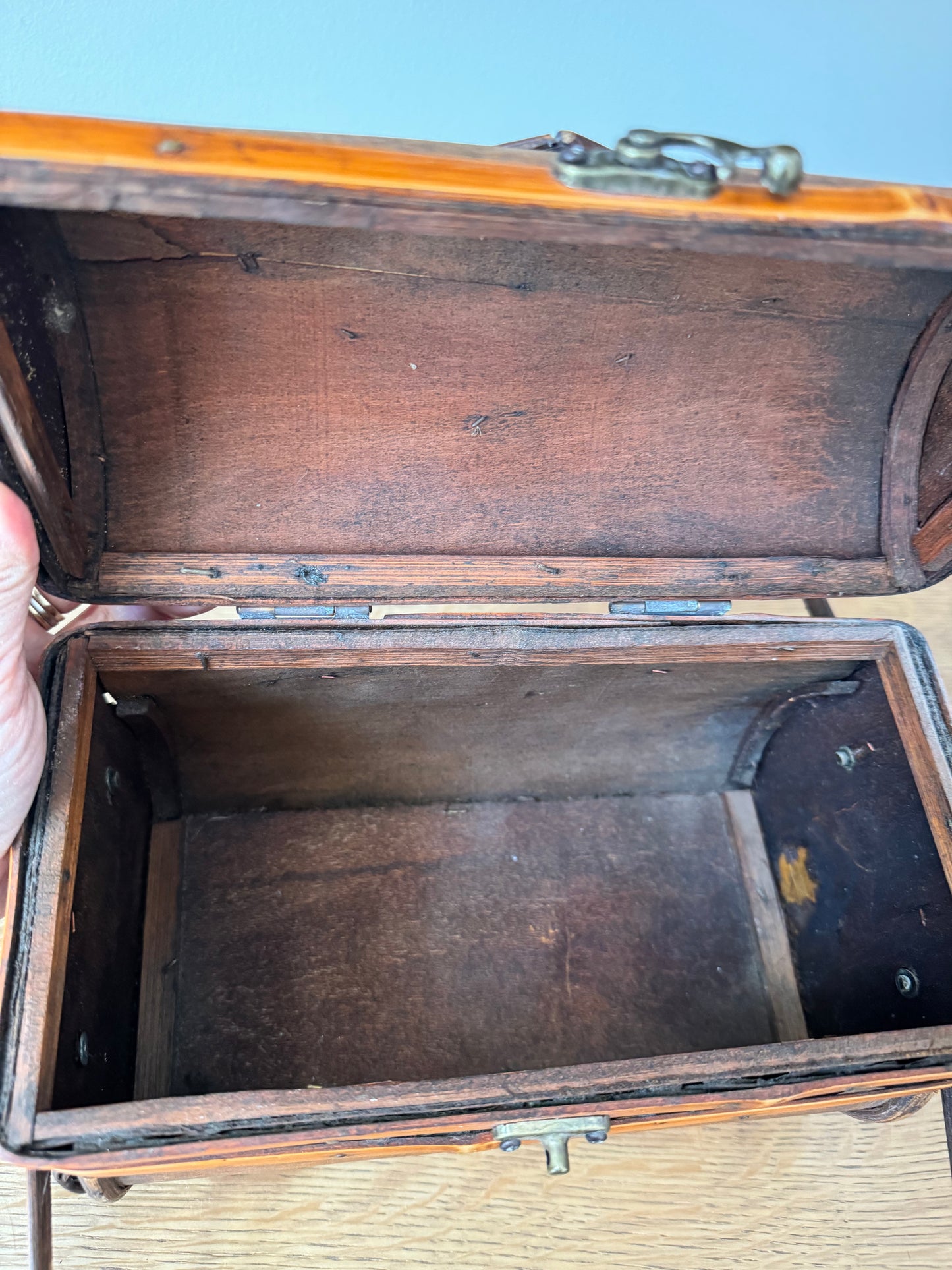 Vintage Lidded Wood Box with Brass Clasp & Inlaid Design
