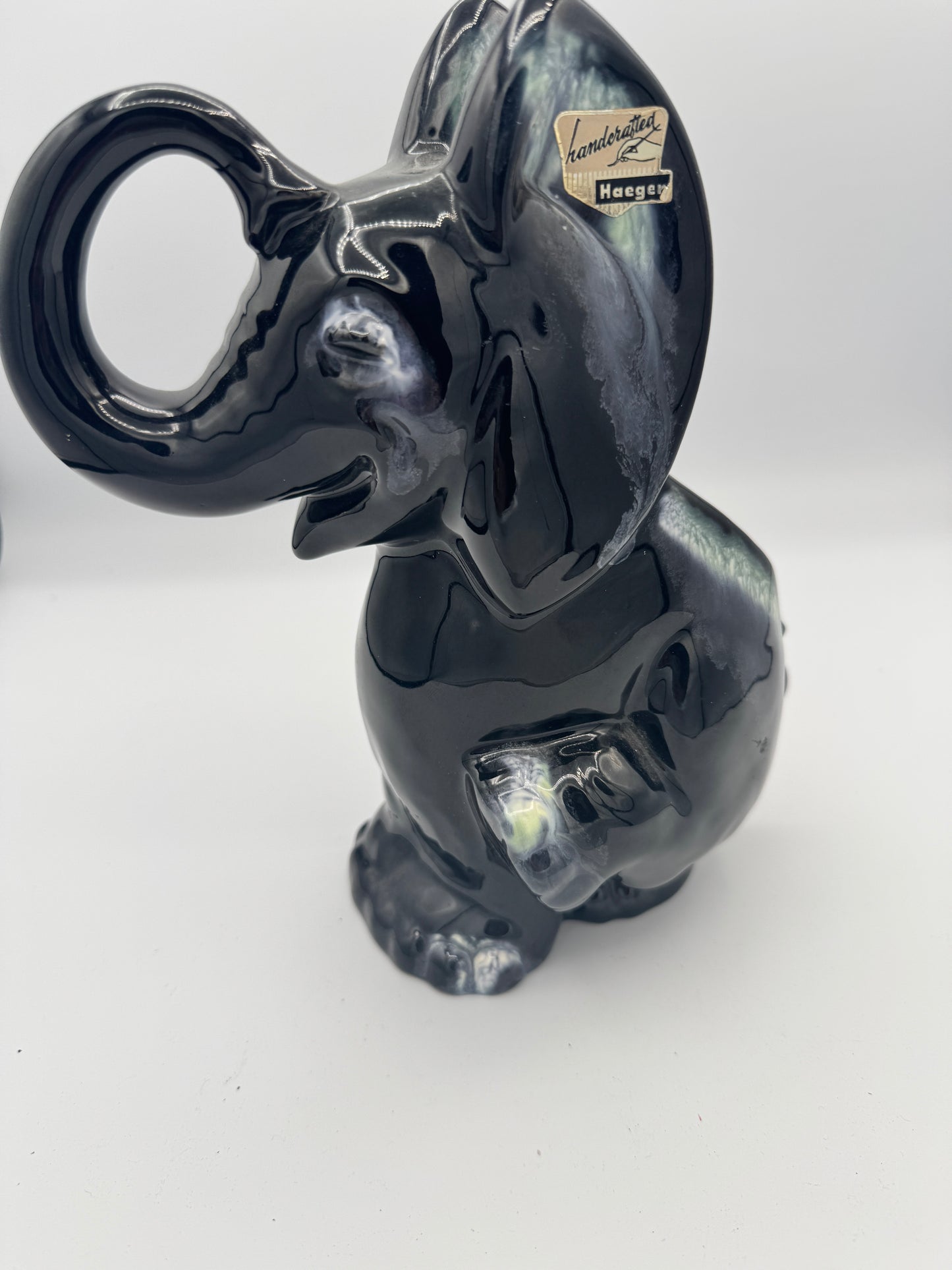 Royal Haeger Black Elephant Figurine – Handcrafted USA (#509)