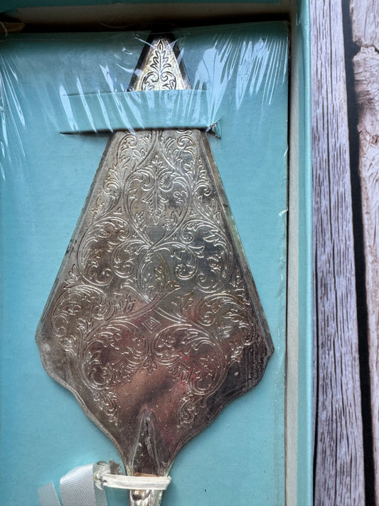 Vintage Silver-Plated Cake Server in Sealed Box – 1990s Elegance