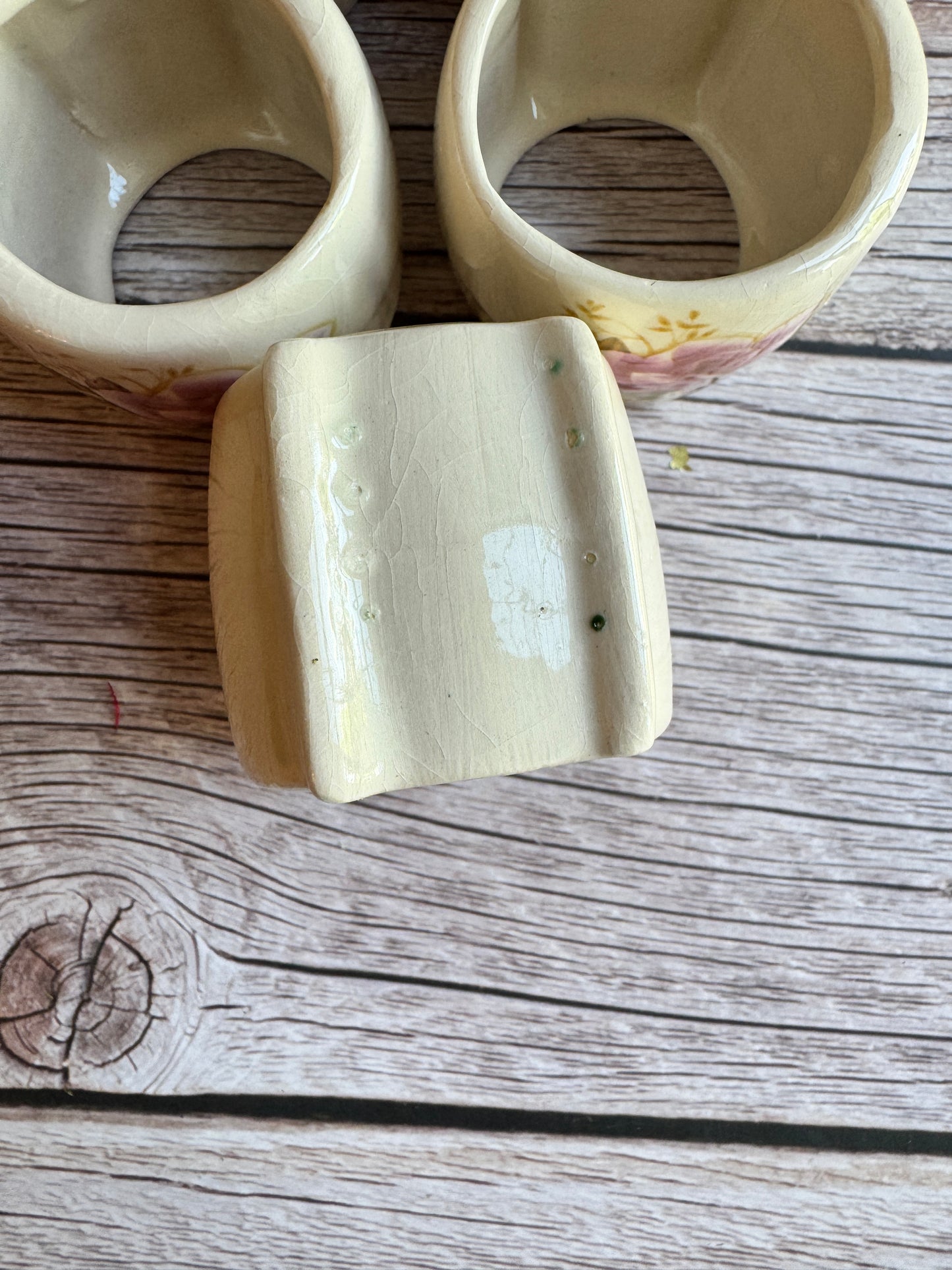 Curated Vintage Ceramic Platter & Napkin Ring Set – 22k Gold Rim + Crazed Glaze