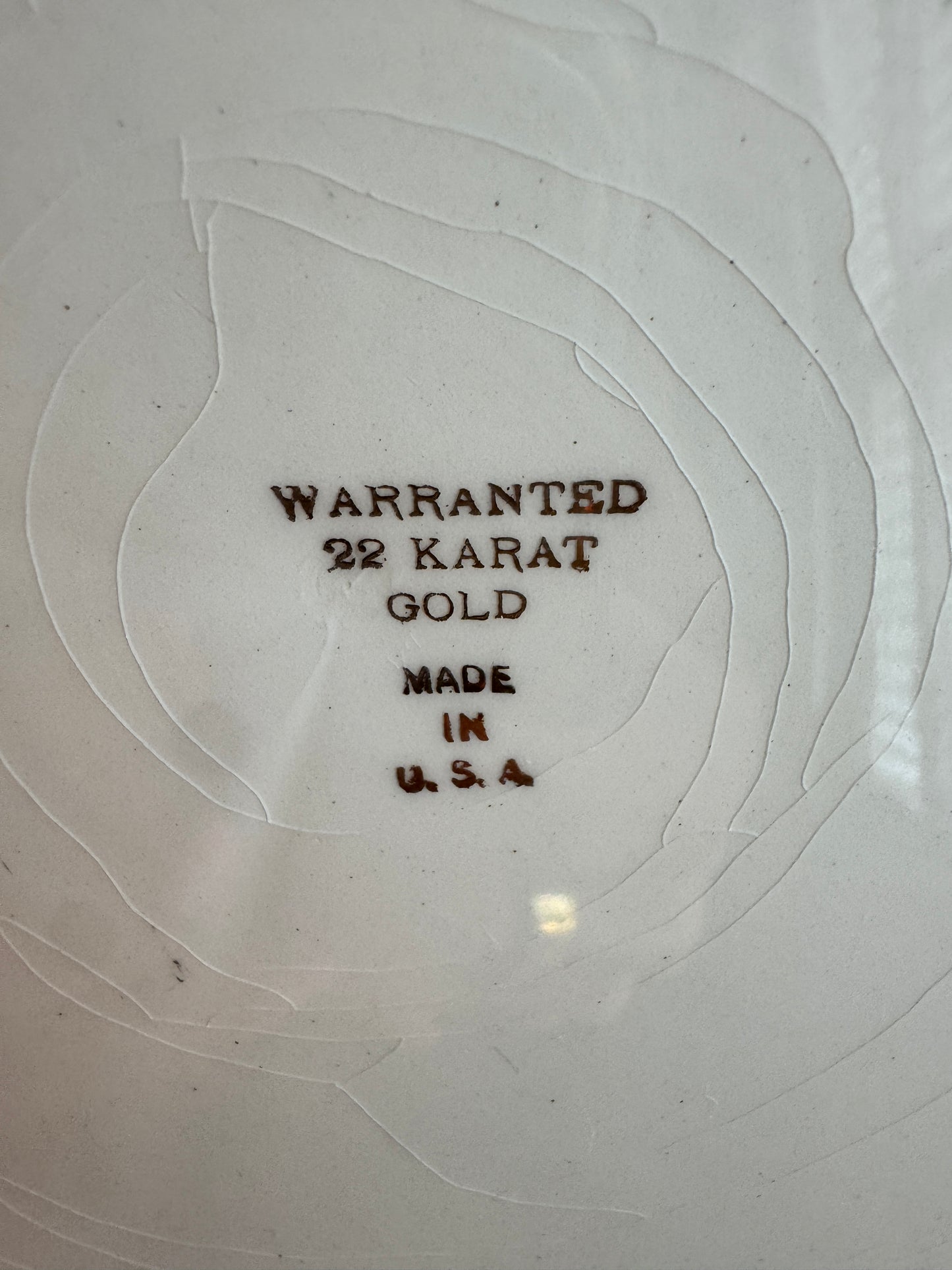 Curated Vintage Ceramic Platter & Napkin Ring Set – 22k Gold Rim + Crazed Glaze