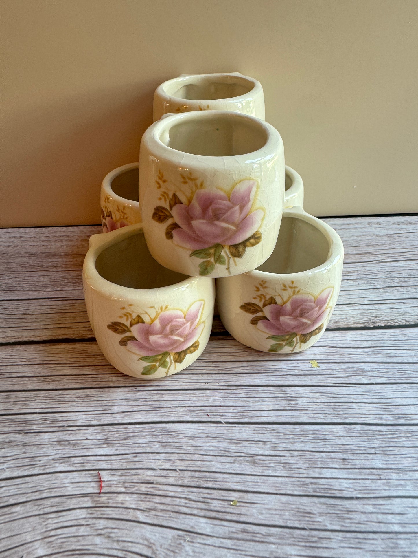 Curated Vintage Ceramic Platter & Napkin Ring Set – 22k Gold Rim + Crazed Glaze