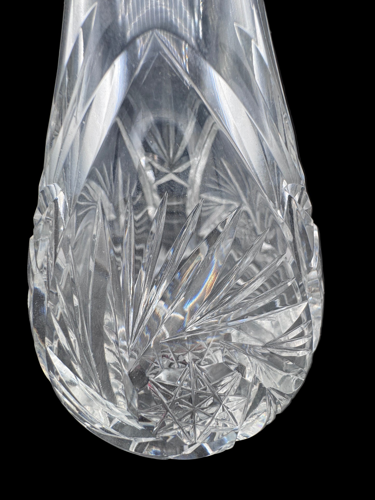 Cut Crystal Glass Decanter with Stopper – 16.25” Tall