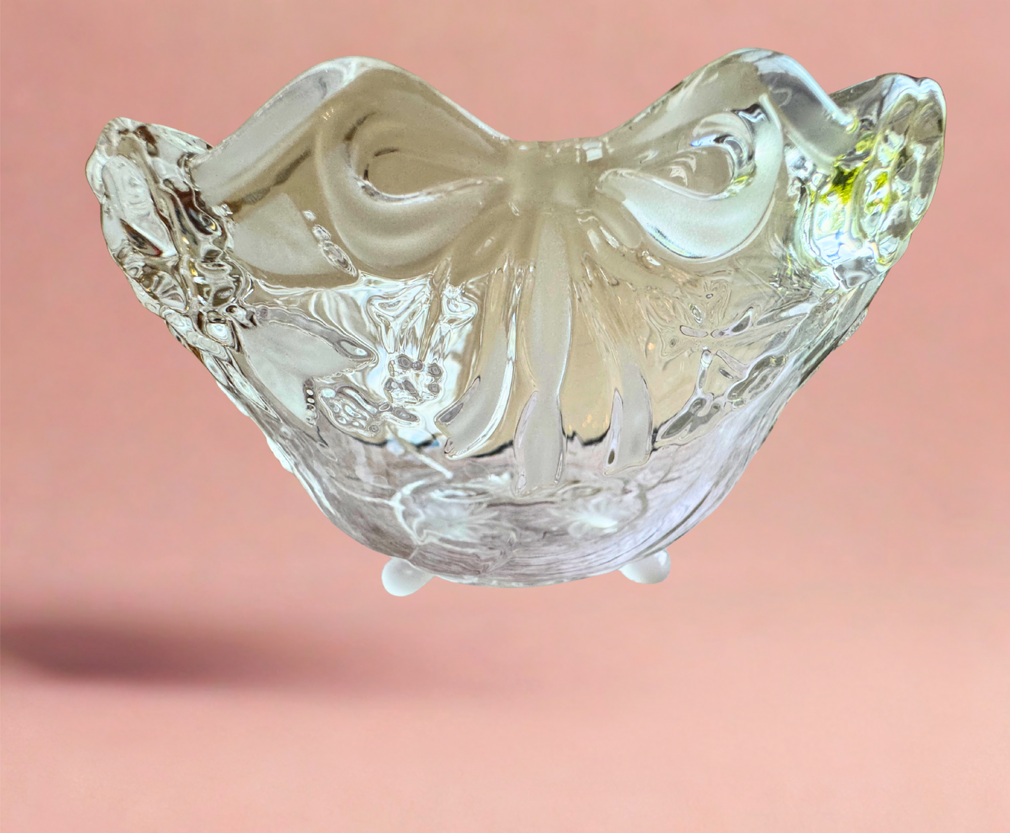 Footed Clear Glass Candy Dish – Scalloped Rim with Bow & Floral Relief