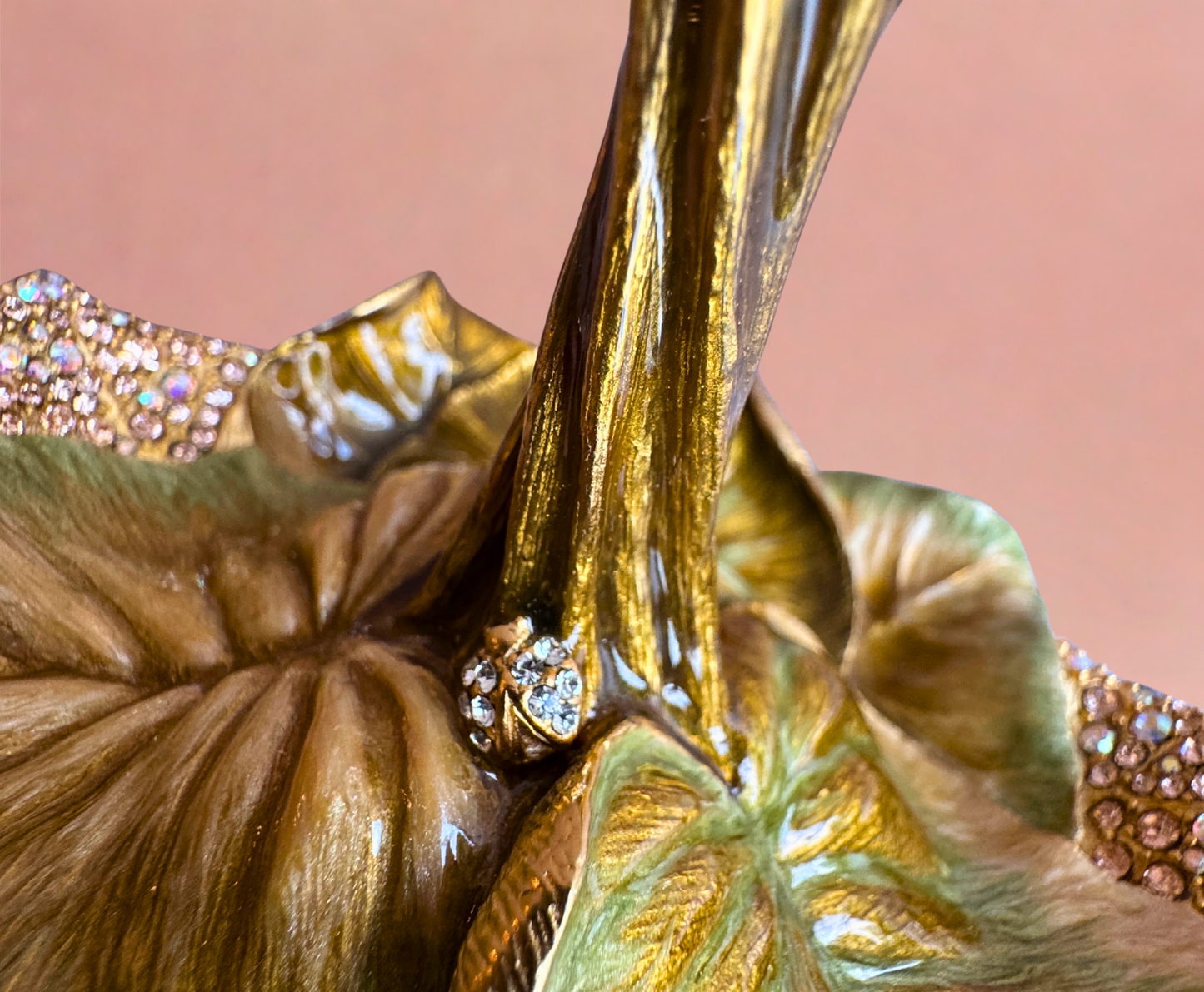 Jay Strongwater Enamel Calla Lily Ring Holder with Swarovski Crystals