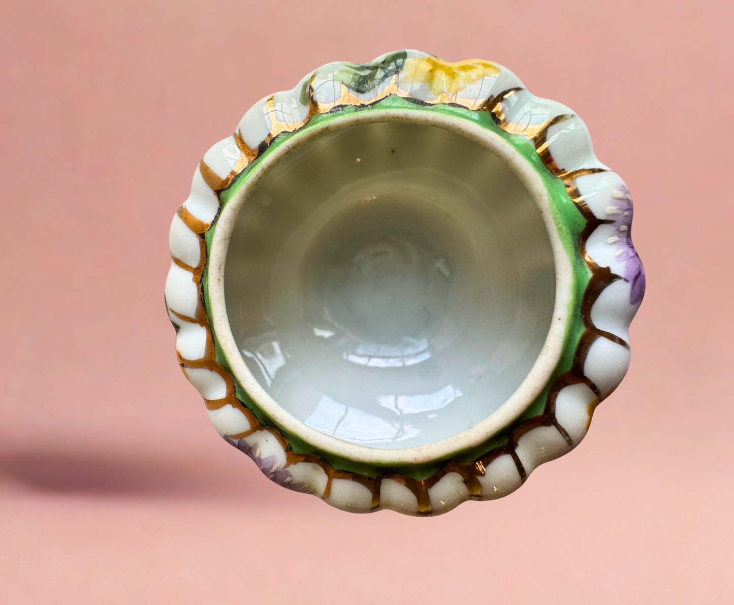 Vintage Hand-Painted Porcelain Finger Bowl with Attached Underplate – Floral Vanity Dish
