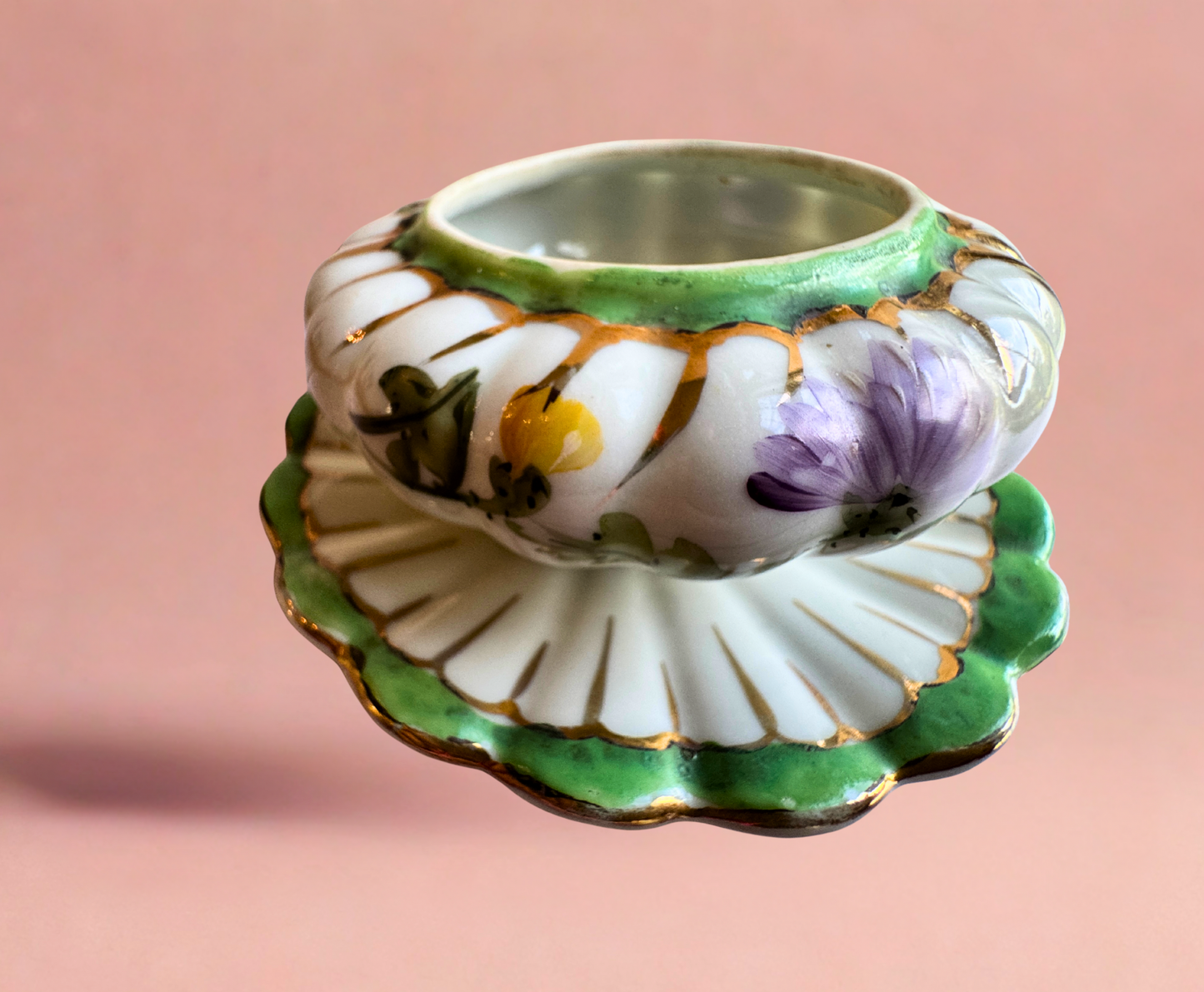 Vintage Hand-Painted Porcelain Finger Bowl with Attached Underplate – Floral Vanity Dish
