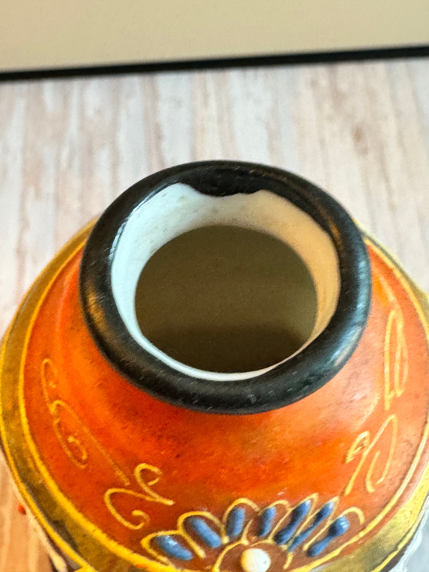 Miniature Japanese Moriage Vase with Geisha – Hand-Painted, 2.5”