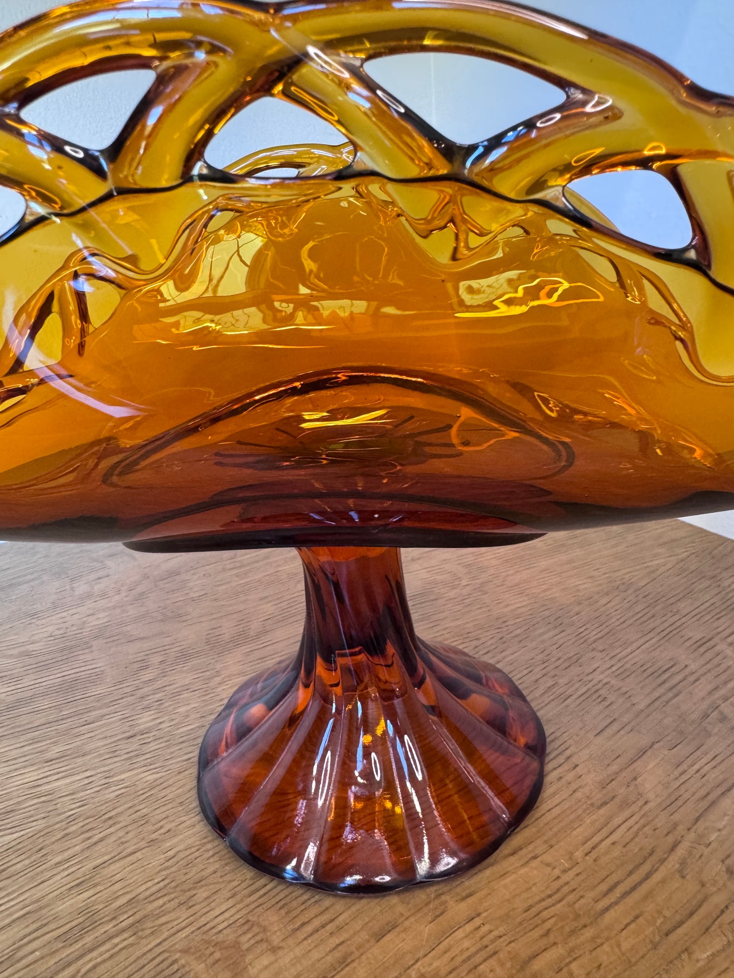 Amber Glass Lace-Edge Pedestal Banana Boat