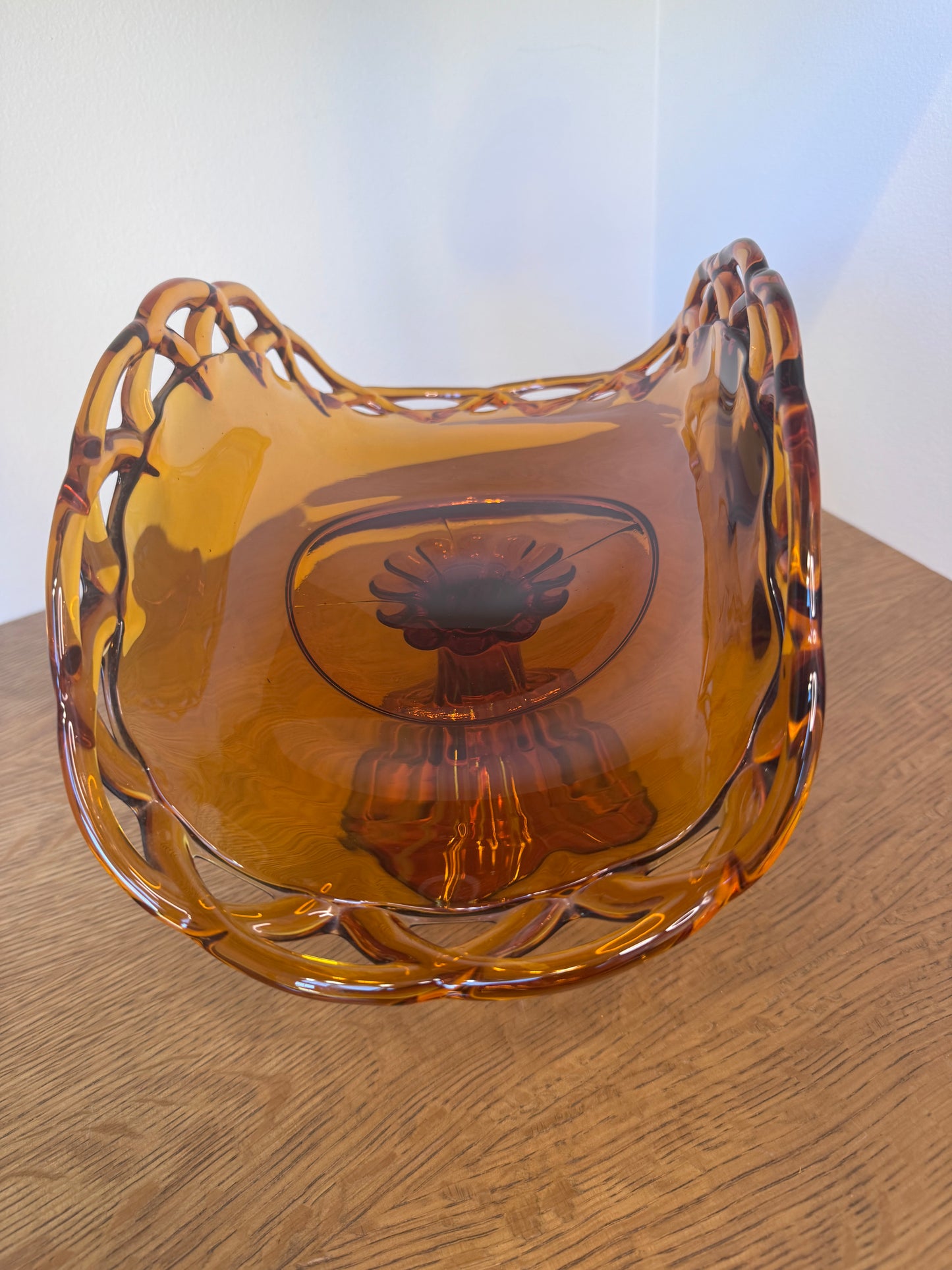 Amber Glass Lace-Edge Pedestal Banana Boat