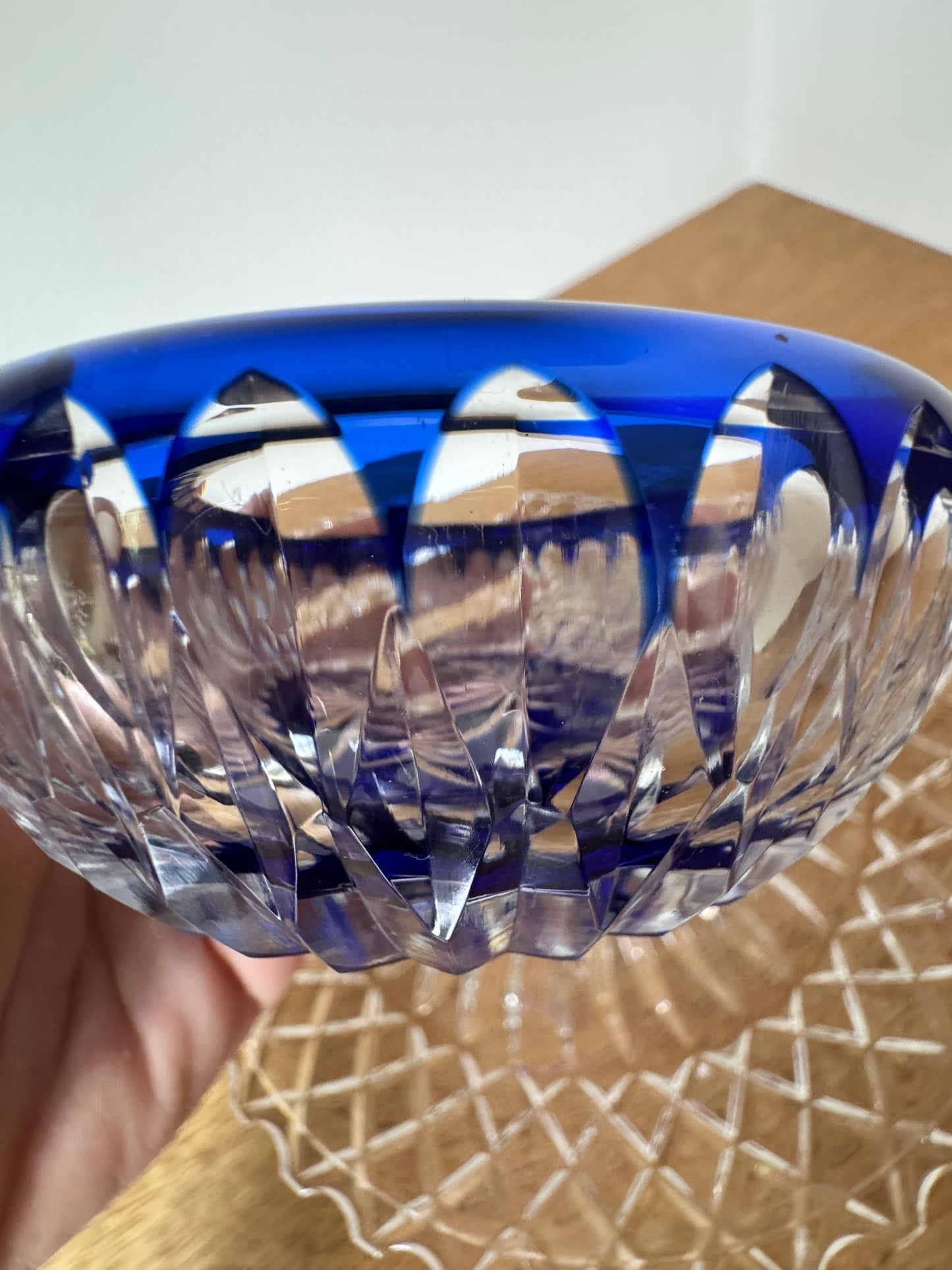 Cut-to-Clear Cobalt Blue Crystal Bowl – Starburst Base, Deep Overlay