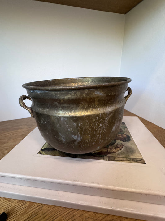 Vintage Brass Footed Jardiniere – Decorative Crafts Inc. – Made in India