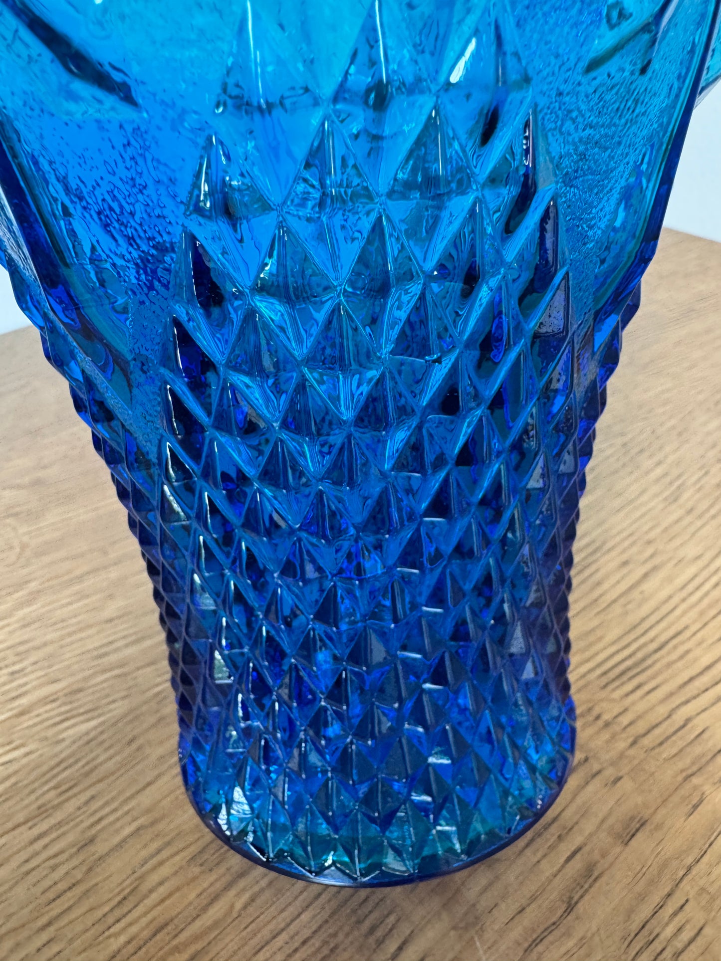 Empoli Italian Blue Glass Diamond Vase – 10” Tall