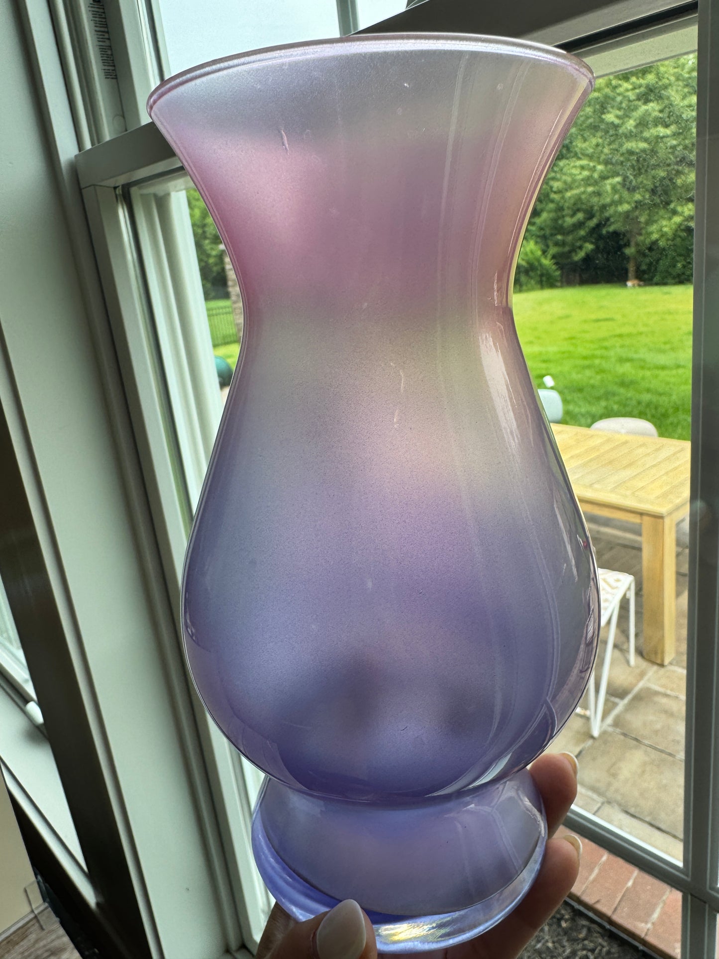 Iridescent Lavender Ombré Glass Vase – Modern Frosted Pink & Purple Home Decor
