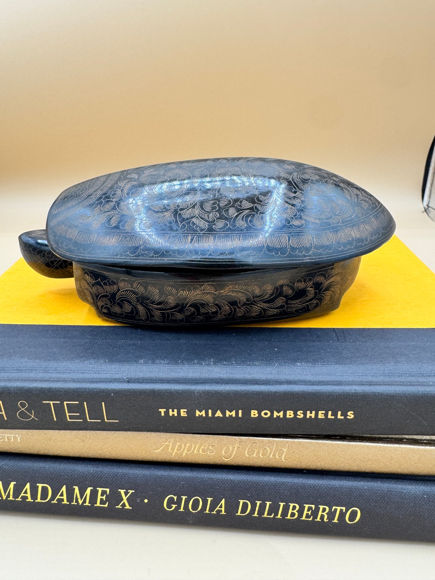 Hand-Carved Black Lacquer Turtle Trinket Box with Floral Etching – 8”