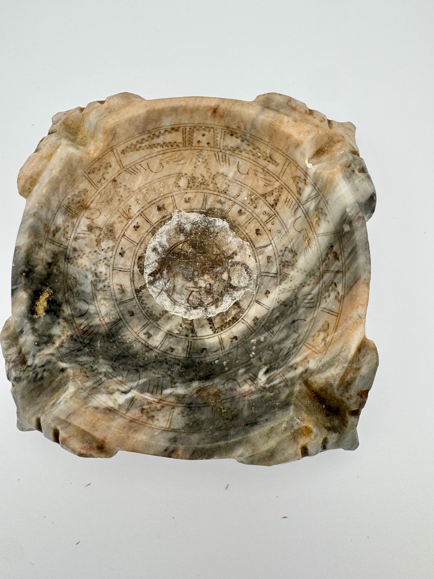 Hand-Carved Onyx Marble Ashtray with Aztec Sun Design – 1960s Stone Catchall