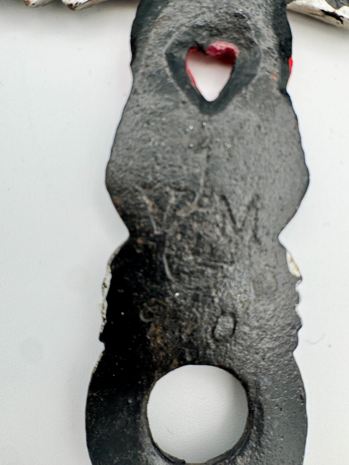 Vintage Virginia Metalcrafters Cast Iron Trivet – Marked VM 910