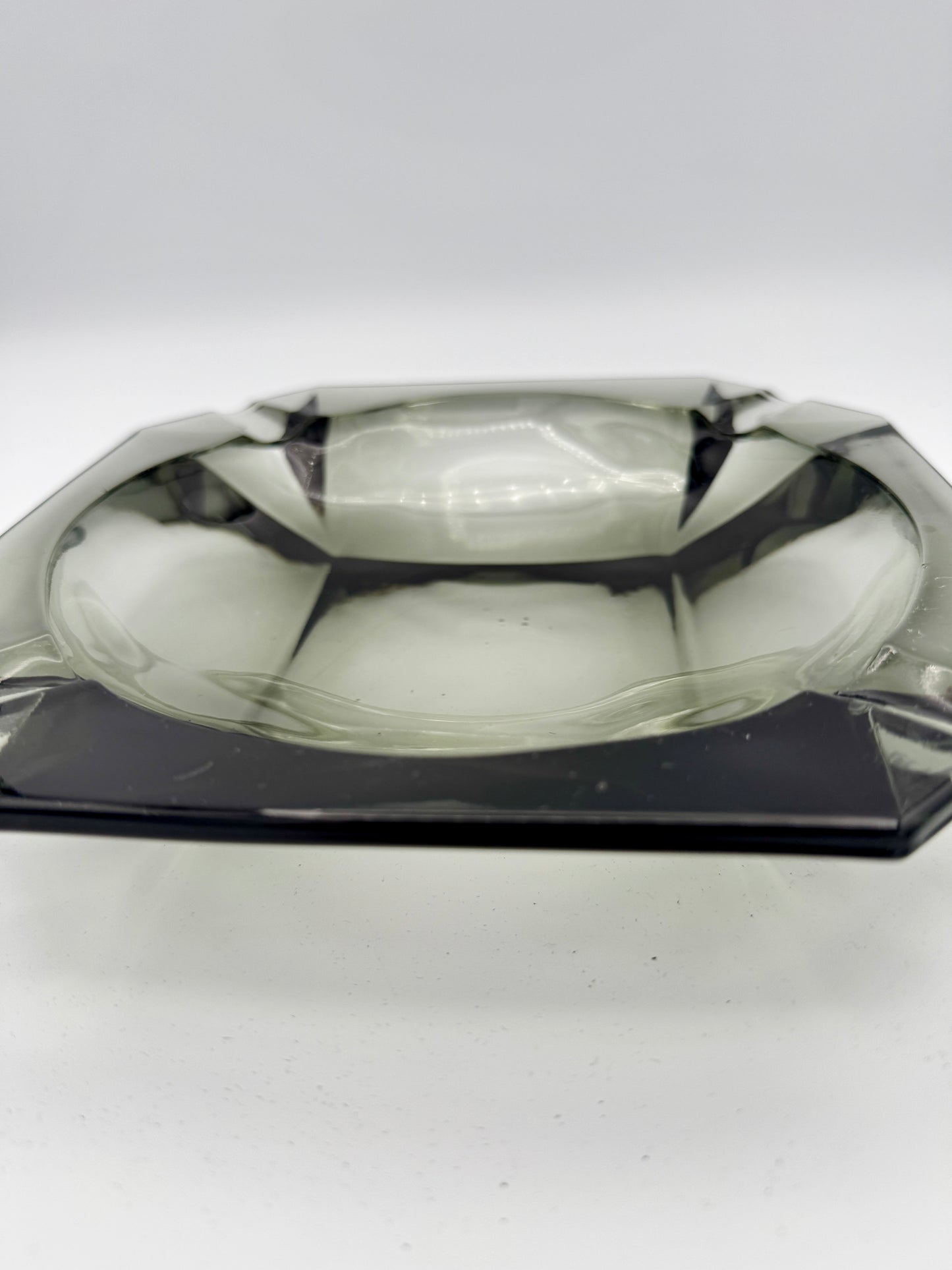 Mid-Century Modern Smoky Grey Glass Ashtray - Heavy Geometric Design (8')