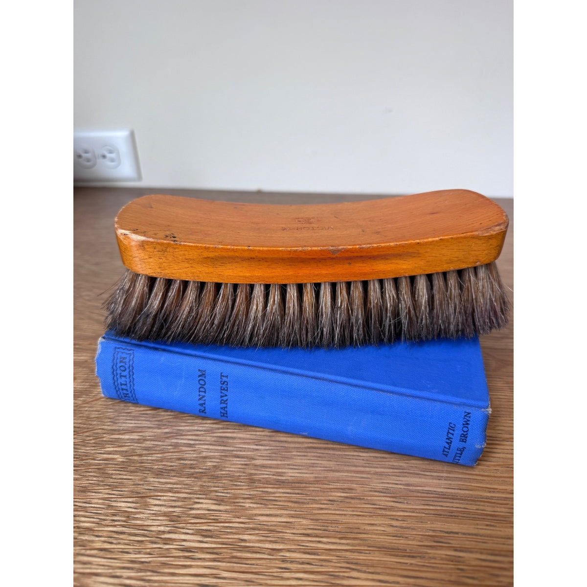 Vintage OXCO Horsehair Shoe Brush Made in USA – 8"