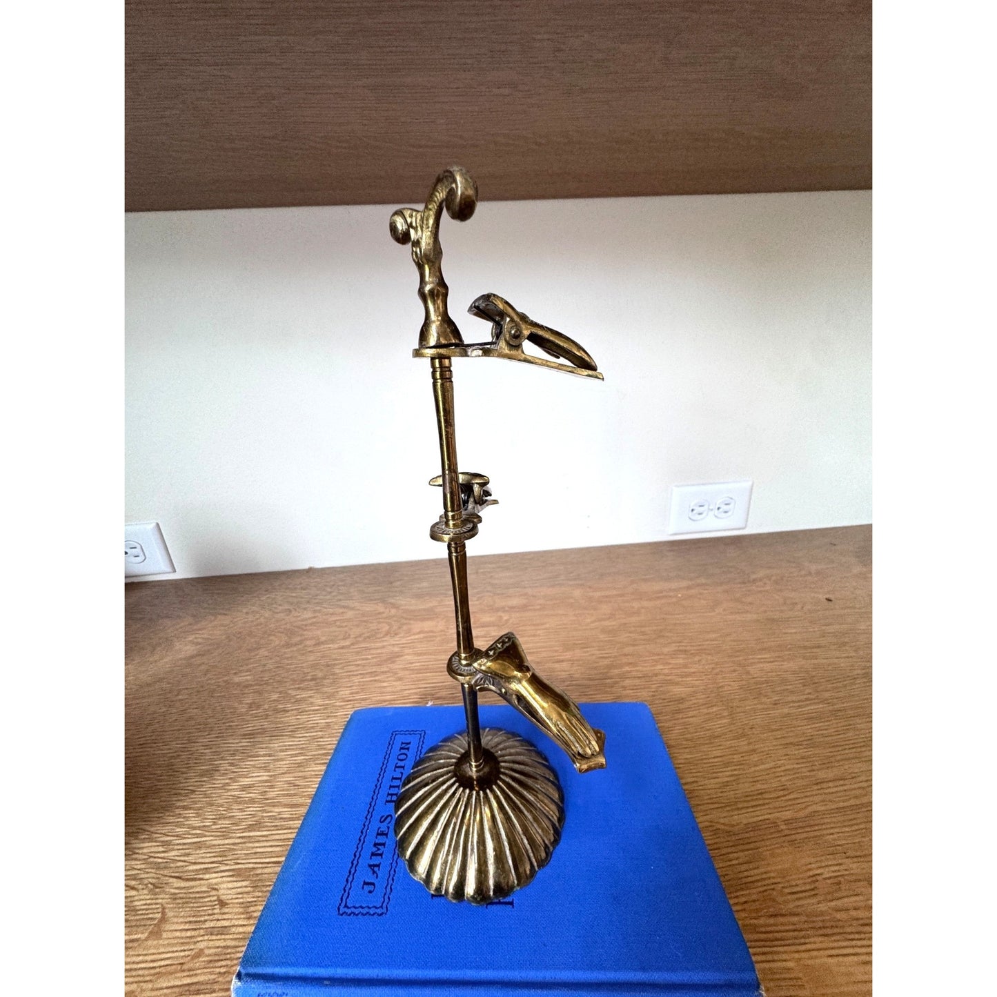 Vintage Brass Hand Clip Stand 11 inch