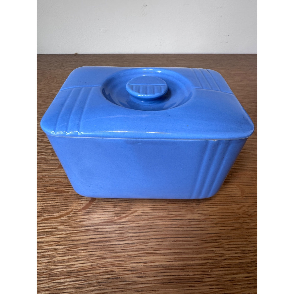 Vintage Hall China Westinghouse Delphinium Blue Refrigerator Dish with Lid