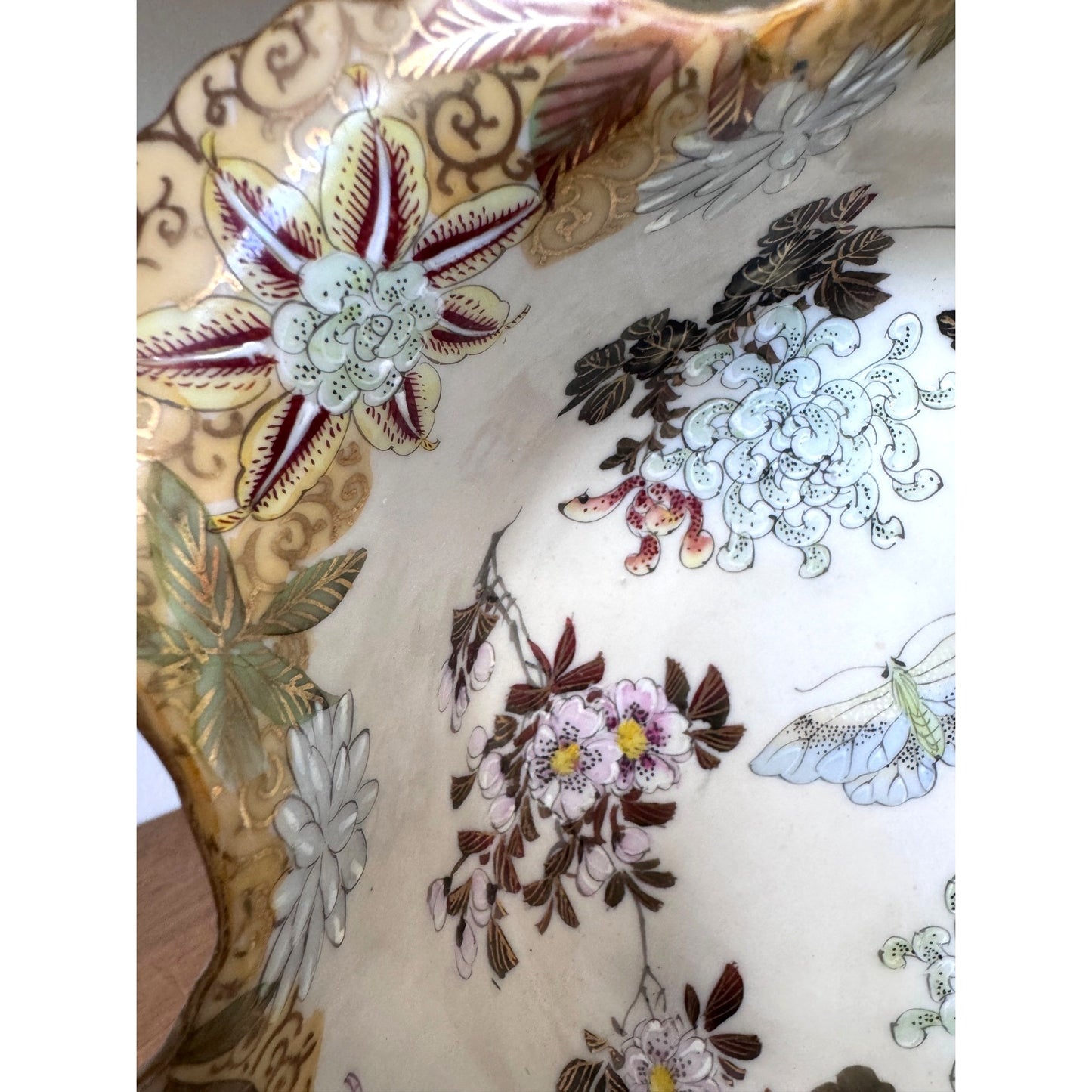 D&M New York Porcelain Bowl Scalloped Floral & Butterfly Gold Trim Decorative Dish